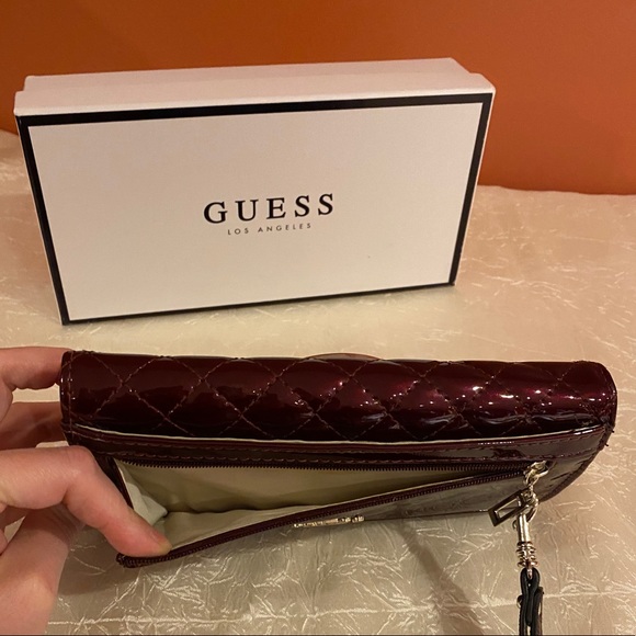 Guess Wallet - EUC - Picture 6 of 10